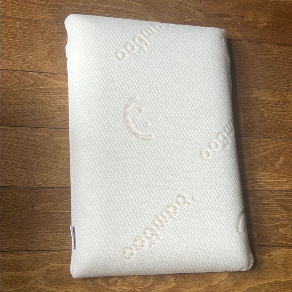 Babyworks toddler bamboo pillow